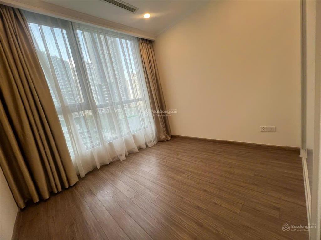 Cho thuê căn hộ 110,5m2 tại vinhomes central park, giá tốt, hàng hiếm tại bình thạnh