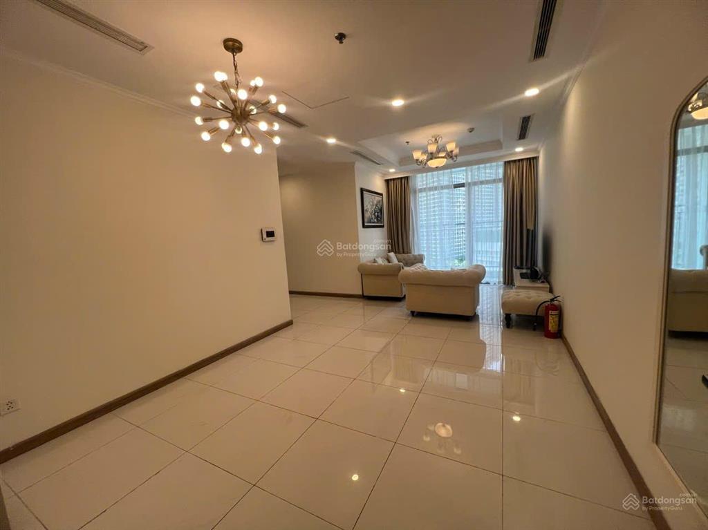 Cho thuê căn hộ 110,5m2 tại vinhomes central park, giá tốt, hàng hiếm tại bình thạnh