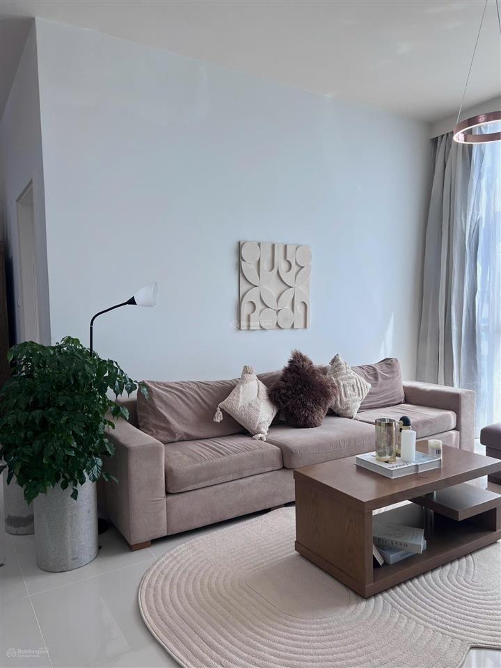 Cho thuê căn hộ the vista an phú 2pn  101m2  giá với 30tr