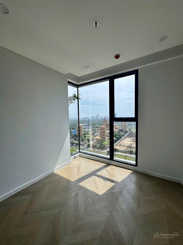 Cho thuê cc lumiere riverside 2pn chỉ với 30 triệu/tháng
