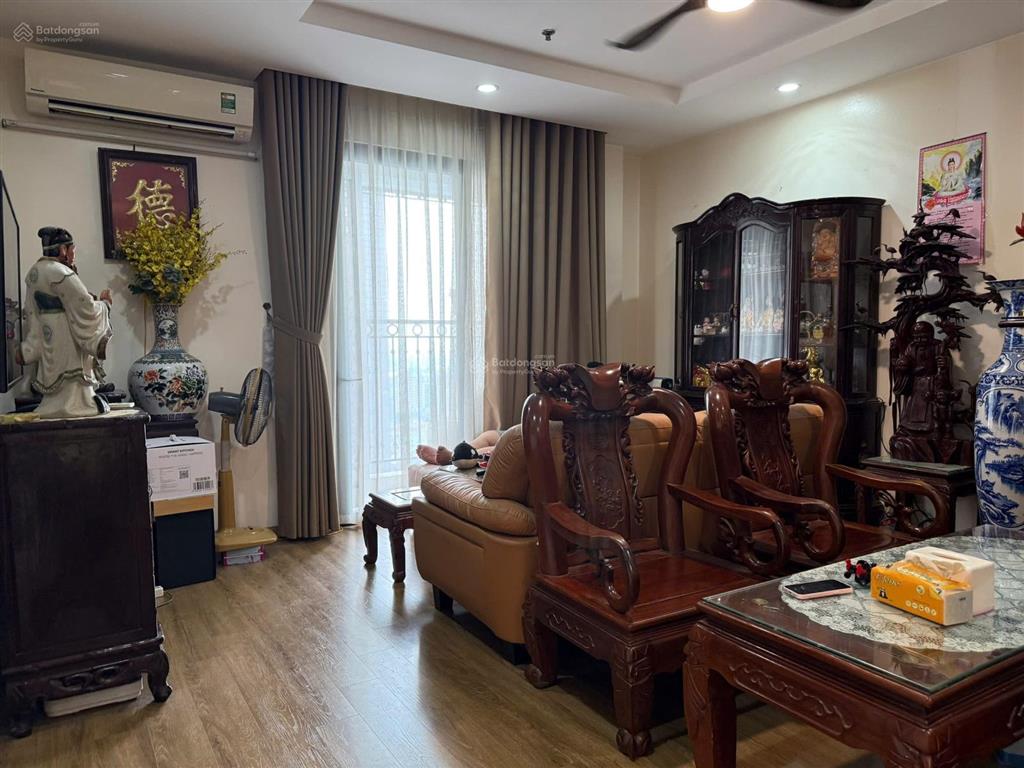 Chính chủ cần bán căn góc vip t18 (3 pn), park hill times city. hướng đông nam