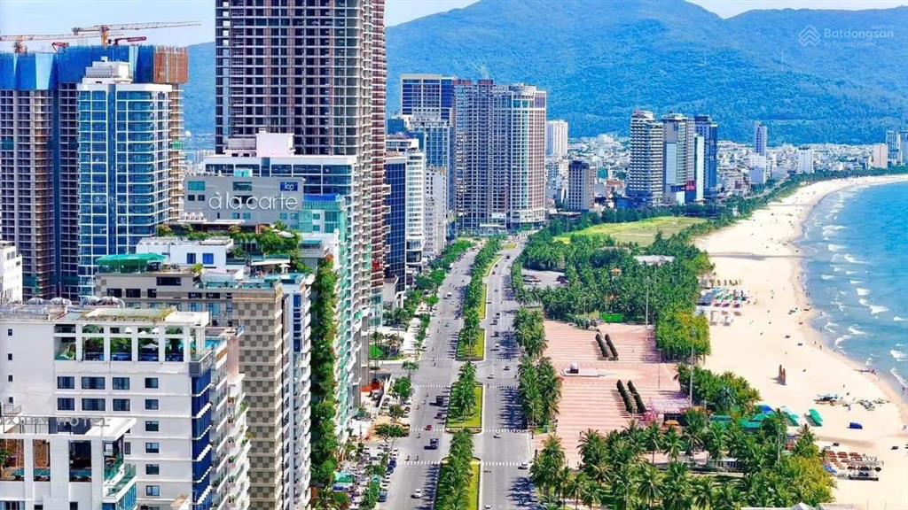 Căn studio tầng 11 view biển  tâm điểm du lịch  1 bước đến bãi biển đẹp nhất hành tinh