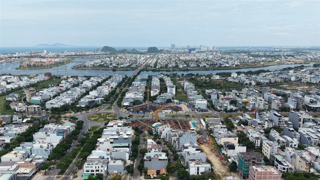 Studio cora tower 1,945 tỷ (tts 95%) 32,3 m2  ht vay 70% miễn lãi 24 tháng