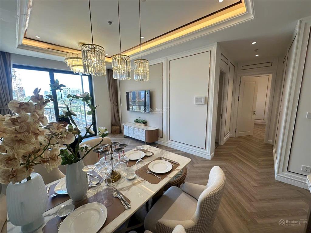 Căn hộ 2pn view sân golf newtown diamond chỉ 5,409 tỷ suất quà tặng 355 triệu