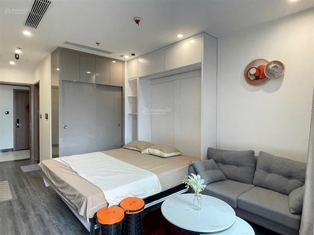 Căn studio 28m2 thezenpark ( r1.03 ) 2.5 tỷ hướng dn. tầng trung đẹp đầy đủ nội thất