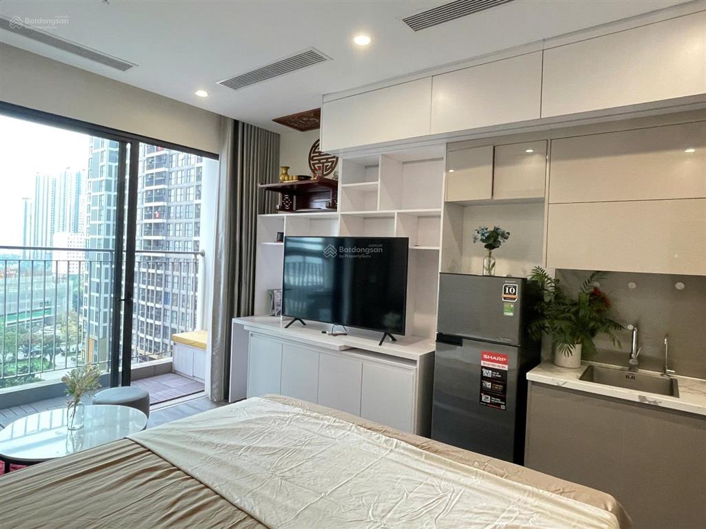 2.5 tỷ / căn studio 28m2 phân khu the zenpark tầng trung đẹp hướng đn , đầy đủ nội thất