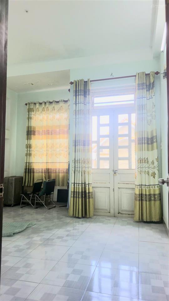Nhà 4 tầng, ô tô ngủ trong nhà, ngay hiệp thành city