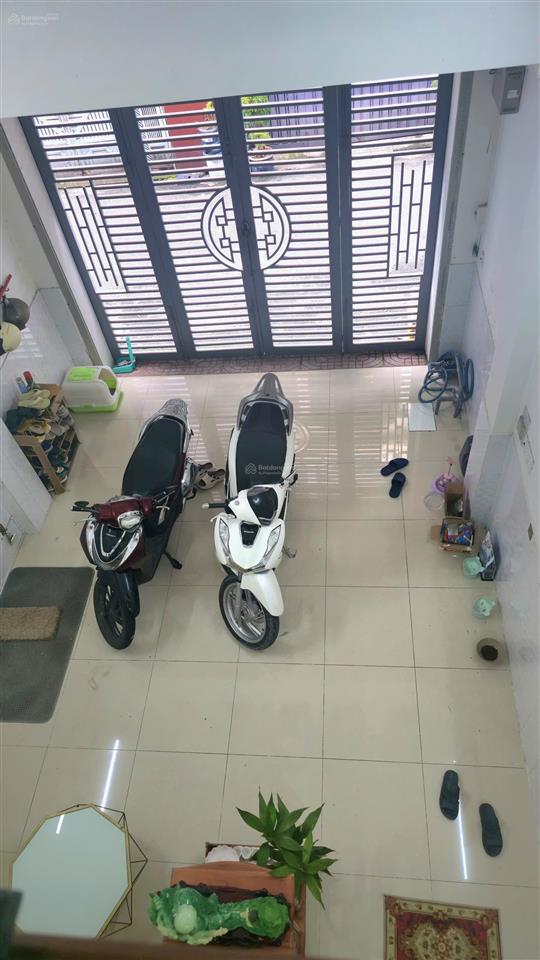 Nhà 4 tầng, ô tô ngủ trong nhà, ngay hiệp thành city