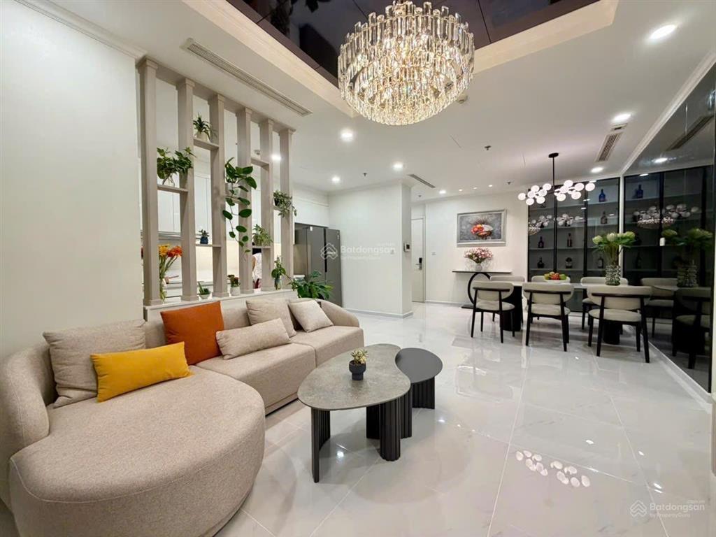 Bán 3pn landmark 5 , tầng cao , view lm81