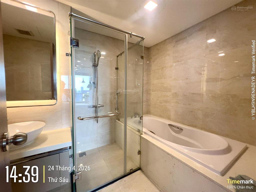 Độc quyền sky lm81  260m2 | văn phòng đẳng cấp | trống vào ngay