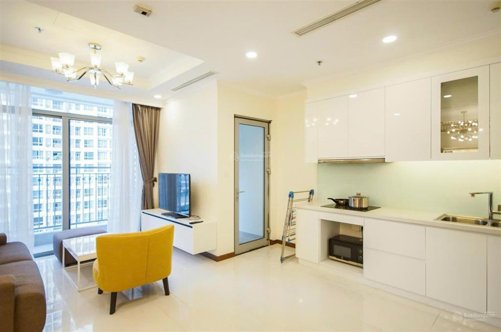Cho thuê 2pn hướng mát , layout hợp lí