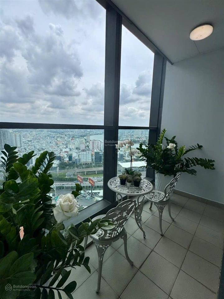 3pn landmark 81 view cầu sài gòn , phòng ngủ có vòng cung cực phẩm