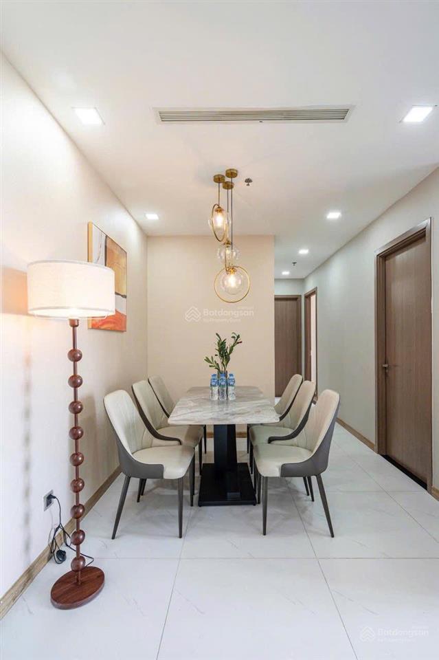 Chuyên cho thuê 1pn  2pn  3pn  4pn vinhomes central park | giá tốt | xem nhà ngay
