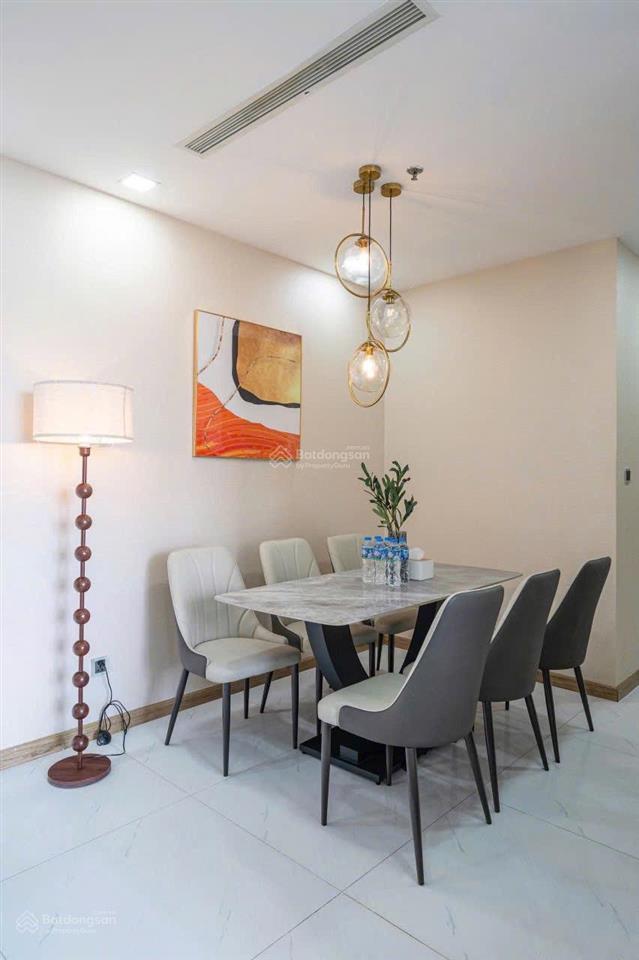 Chuyên cho thuê 1pn  2pn  3pn  4pn vinhomes central park | giá tốt | xem nhà ngay