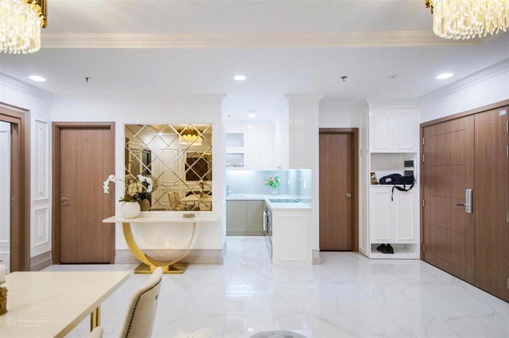 View đẹp  nhà đẹp  sổ sẵn | 2pn landmark 81 | 94m2 | hỗ trợ vay