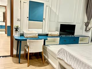 2pn view sông giá thuê tốt tại vinhomes central park