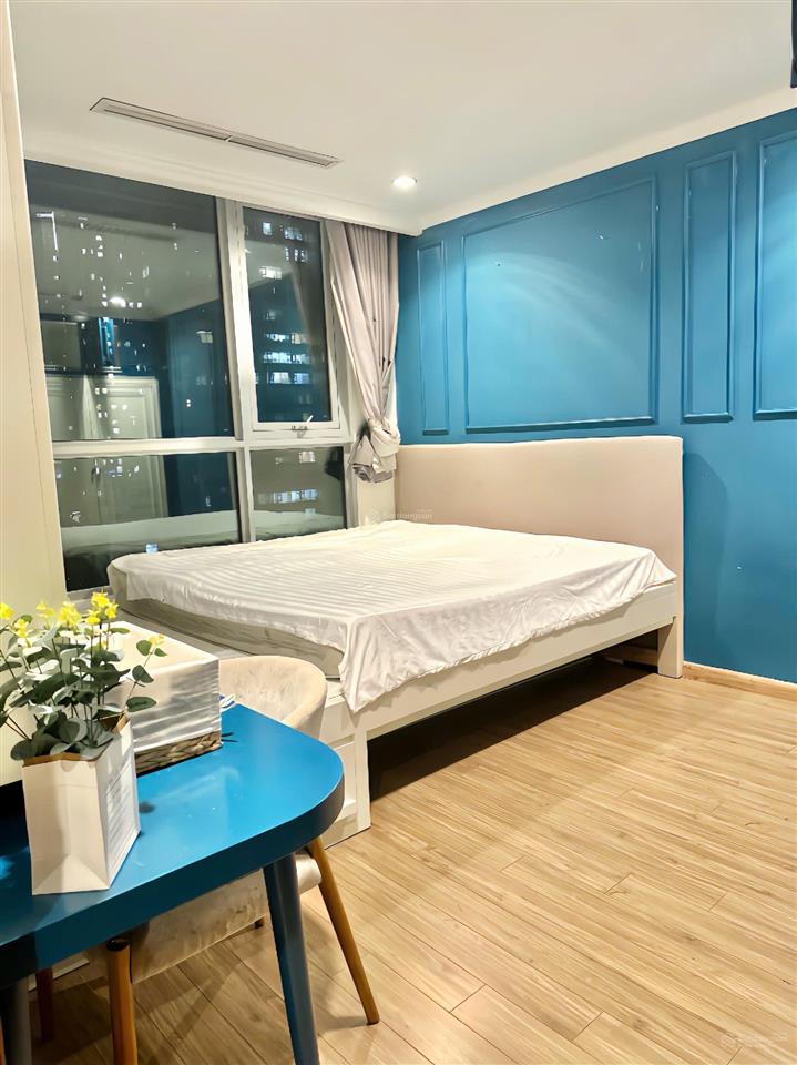 2pn view sông giá thuê tốt tại vinhomes central park