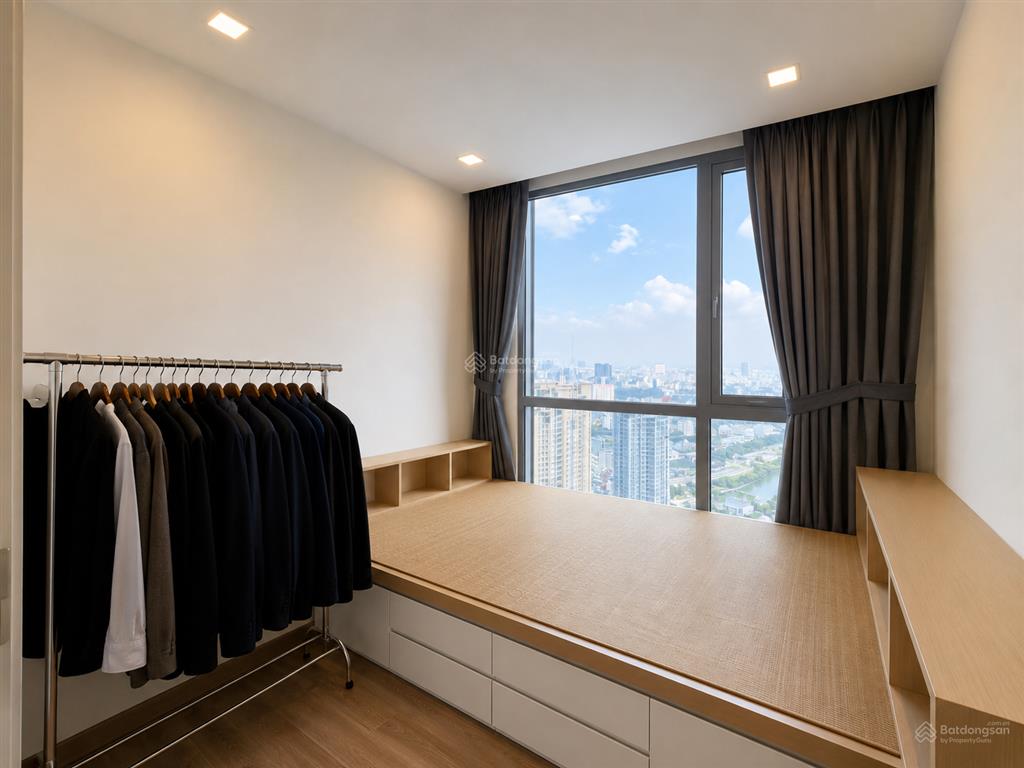 Siêu hot bán gấp 2pn park 7, tầng cao, 11,5 tỷ, 83m2, đã có sổ