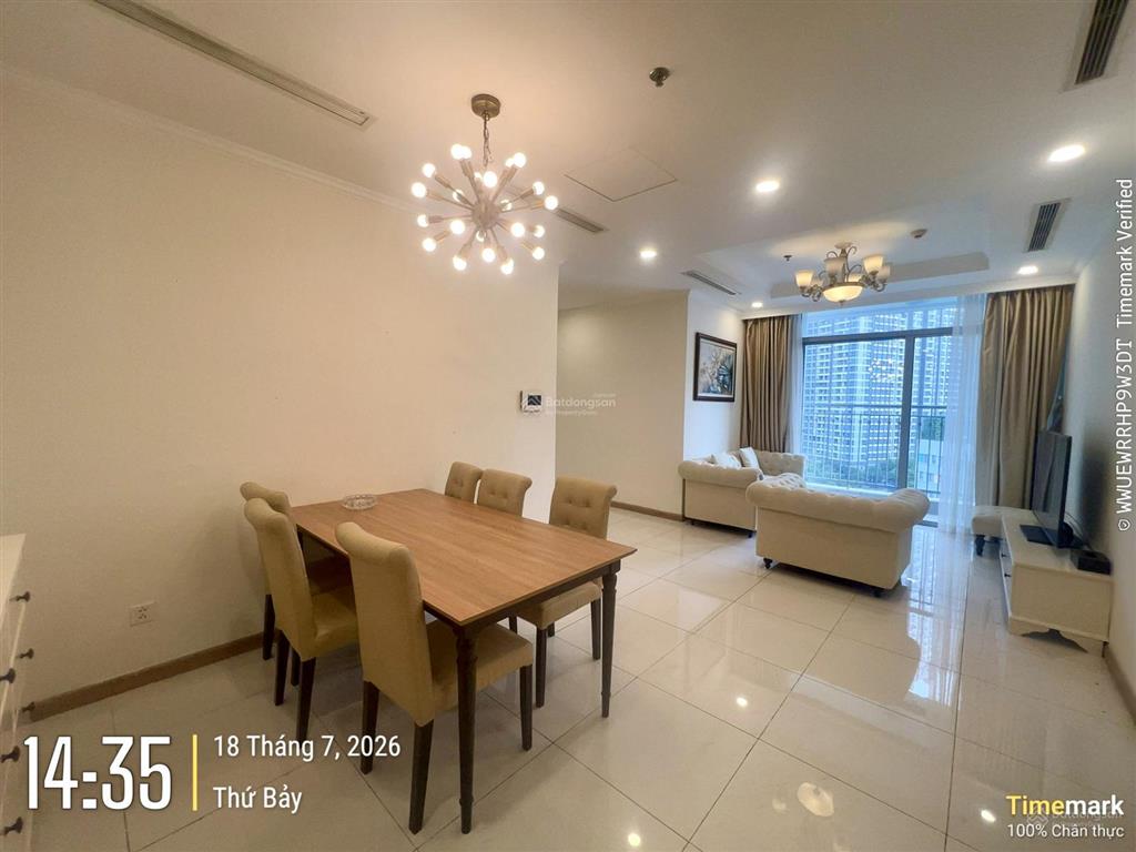 Chốt ngay 3pn landmark plus  110m2  chỉ 37 triệu/tháng net  nhà trống vào ở liền