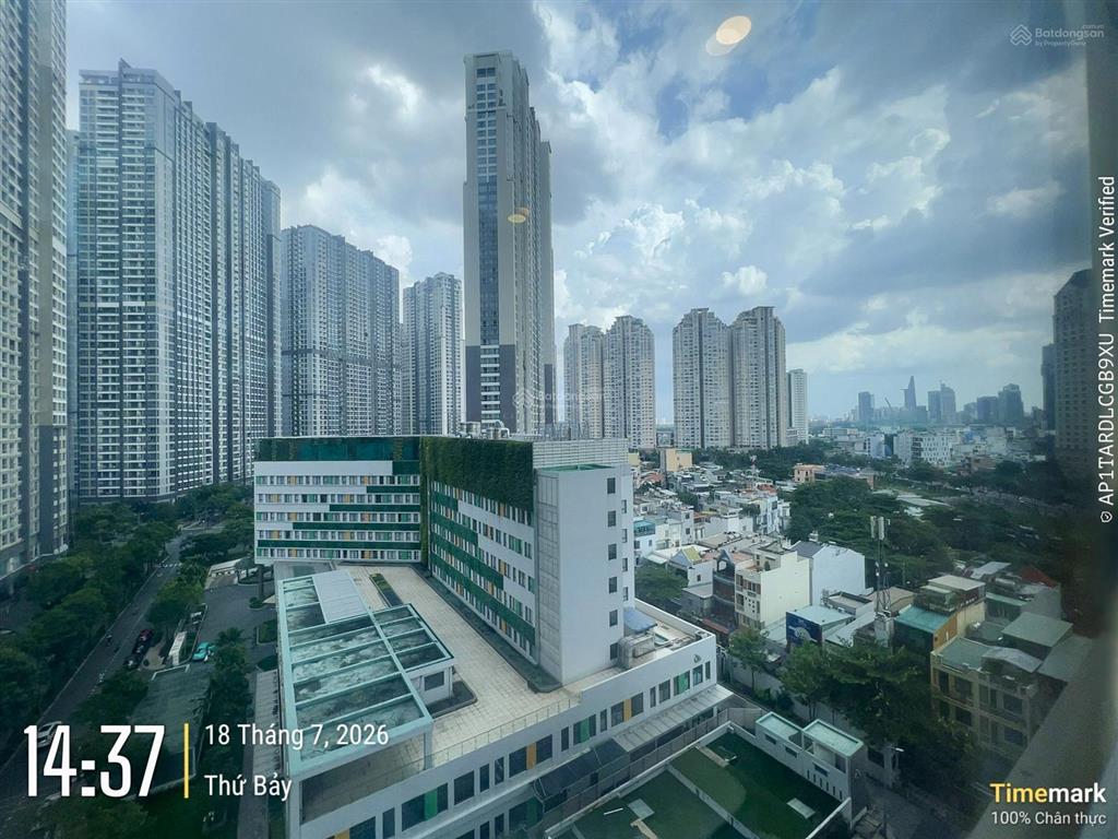 Chốt ngay 3pn landmark plus  110m2  chỉ 37 triệu/tháng net  nhà trống vào ở liền