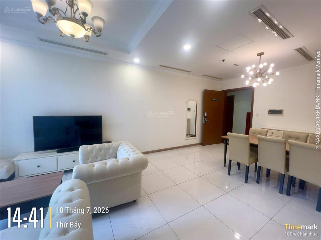 Chốt ngay 3pn landmark plus  110m2  chỉ 37 triệu/tháng net  nhà trống vào ở liền