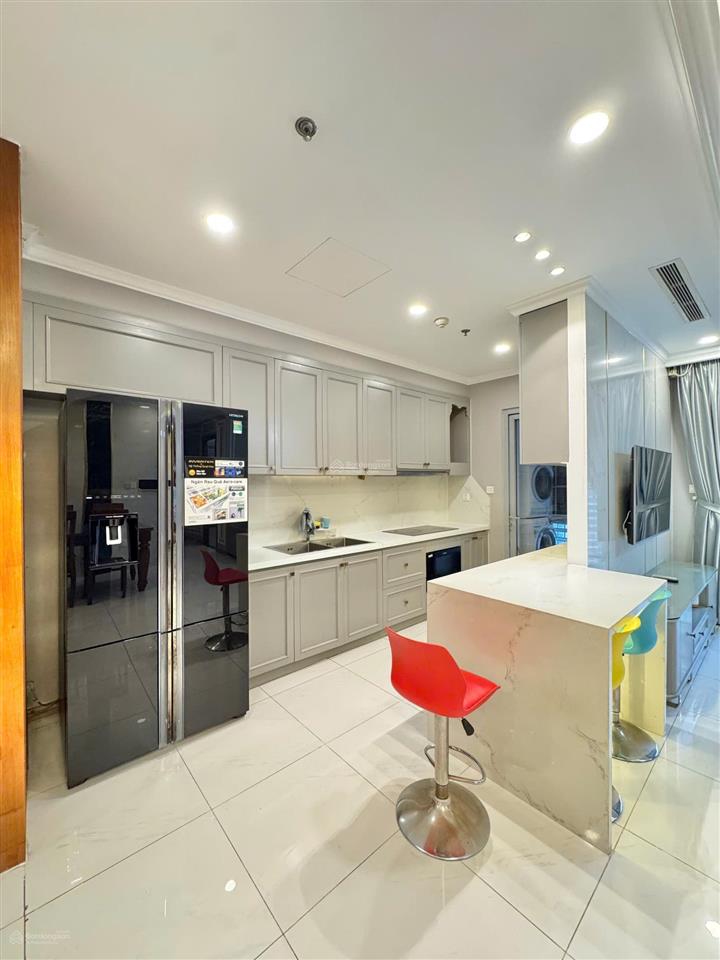 Siêu phẩm landmark 6 3pn cải tạo thành 2pn view landmark 81 đẹp
