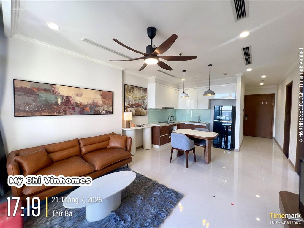 Chốt gấp 1pn landmark 3  view thành phố  full nội thất  sổ hồng sẵn giá 7,7 tỷ, chậm là mất căn