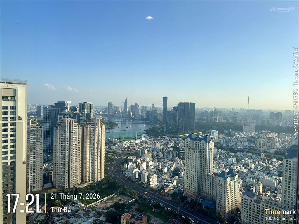 Chốt gấp 1pn landmark 3  view thành phố  full nội thất  sổ hồng sẵn giá 7,7 tỷ, chậm là mất căn