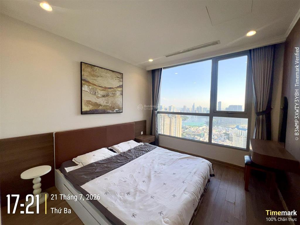 Chốt gấp 1pn landmark 3  view thành phố  full nội thất  sổ hồng sẵn giá 7,7 tỷ, chậm là mất căn