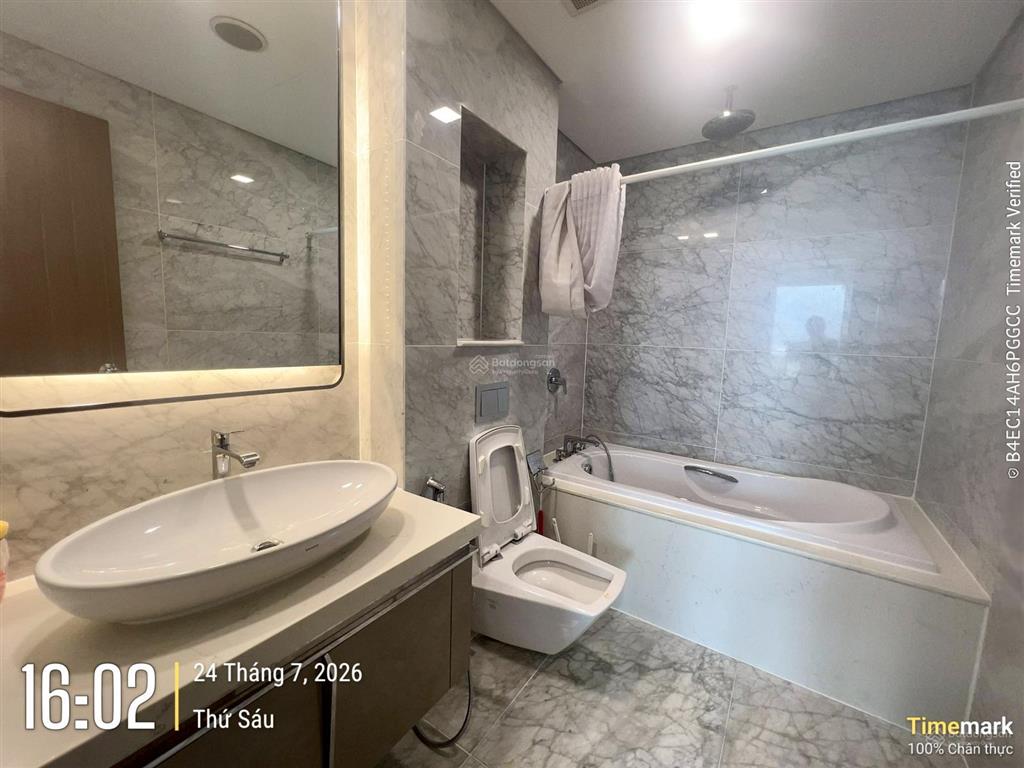 4pn landmark 81, full nội thất, view công viên siêu thoáng, 69 triệu/tháng