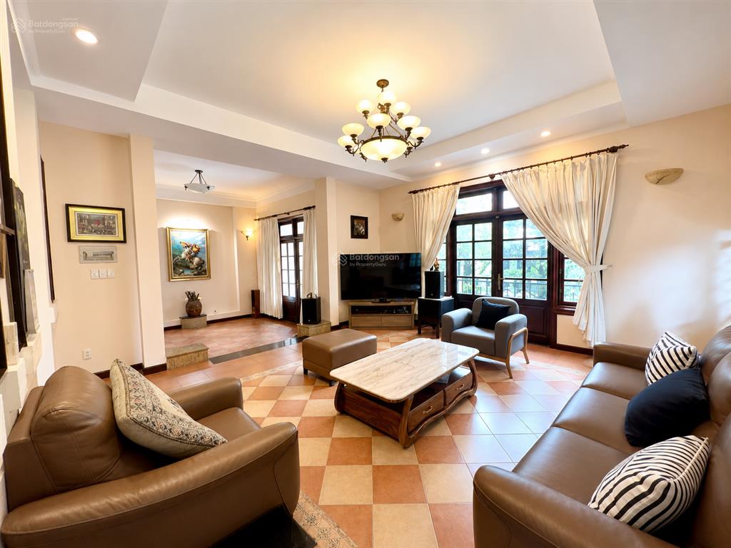 Villa thảo điền siêu rộng 750m2 hồ bơi riêng thang máy chốt nhanh