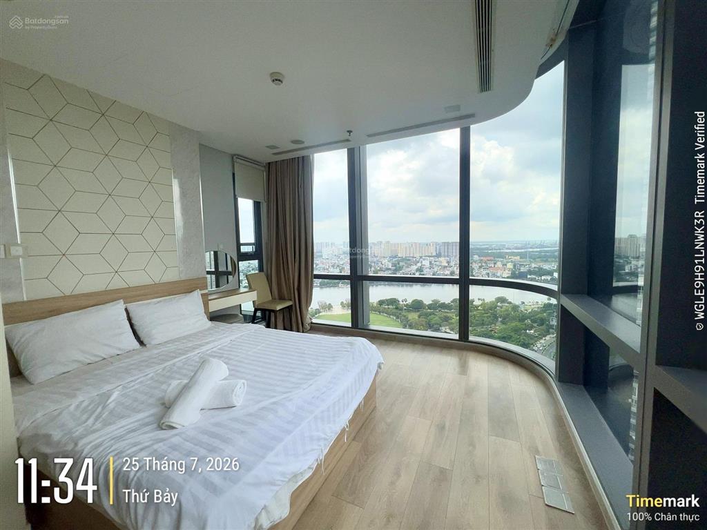 Cho thuê 4pn landmark 81  172m2, view sông, công viên
