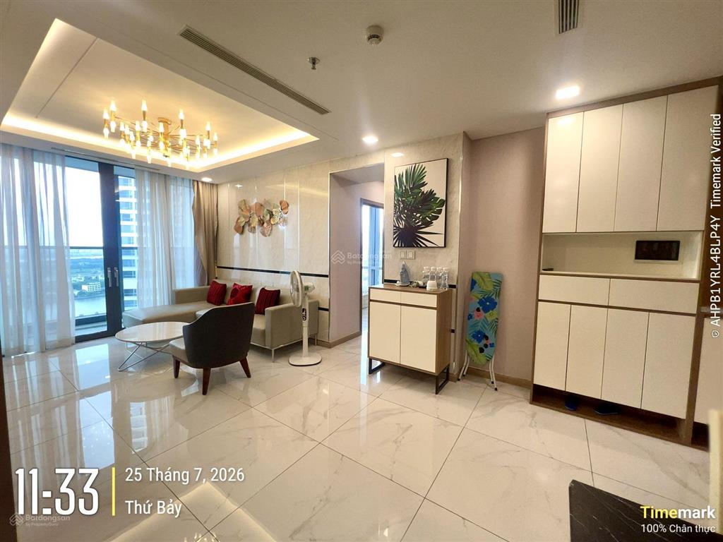 Cho thuê 4pn landmark 81  172m2, view sông, công viên