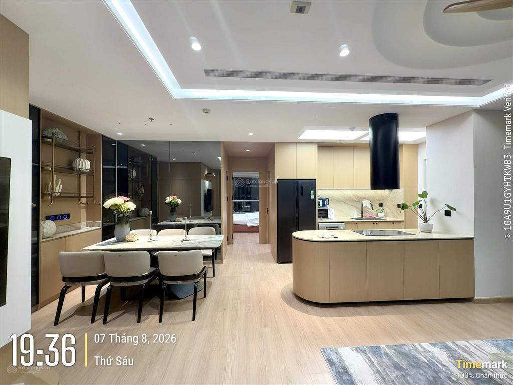 Hot! cho thuê 3pn landmark 2  tầng cao  view landmark 81  nhà đẹp