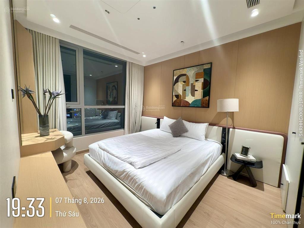 Hot! cho thuê 3pn landmark 2  tầng cao  view landmark 81  nhà đẹp