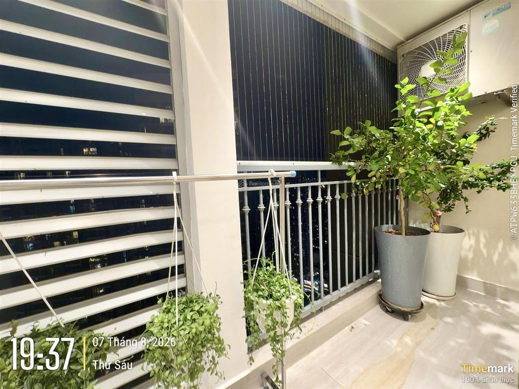 Hot! cho thuê 3pn landmark 2  tầng cao  view landmark 81  nhà đẹp