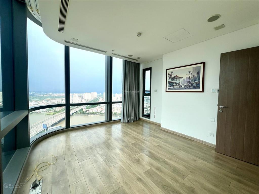 Cho thuê cc tại landmark 81, 109 triệu, 172m2, 4pn, 3wc, không nội thất