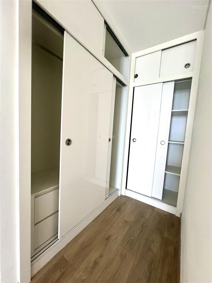 Cho thuê cc tại landmark 81, 109 triệu, 172m2, 4pn, 3wc, không nội thất