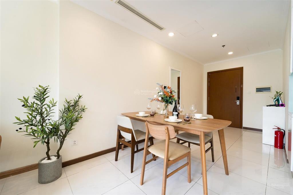 3pn view triệu đô, giá thuê cực hấp dẫn tại vinhomes central park