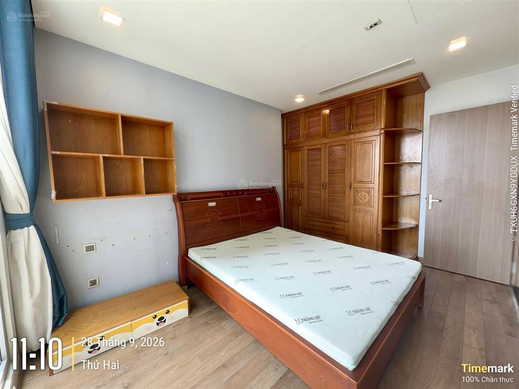 Trống 3pn 2 ban công, 116.4m2, giá cực tốt 27,7 triệu/tháng view sông, hướng mát cả ngày