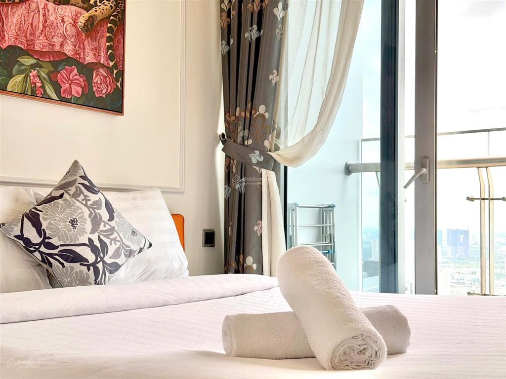 Bán đầu tư hot! bán 1pn p7 56,2m2 đã có sổ đang có hđt dòng tiền, full nt, giá 6,9 tỷ btp