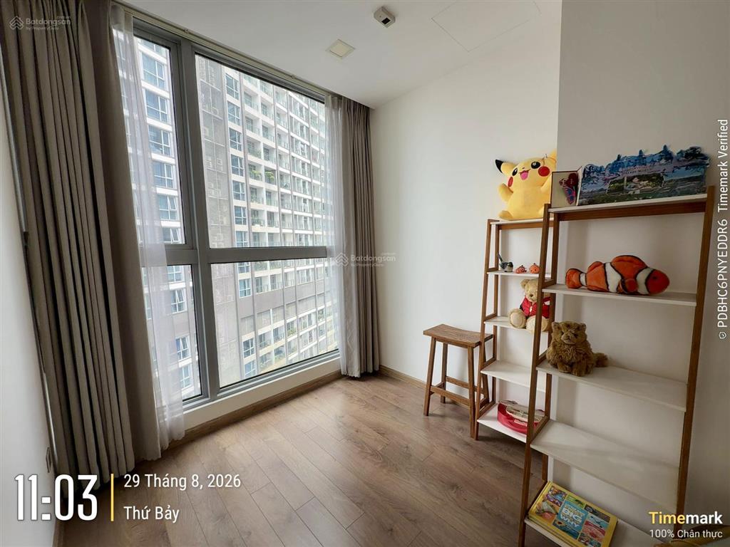 Bán 3pn park 1, 111,2m2, đã có sổ, xem nhà dễ, giá còn thương lượng