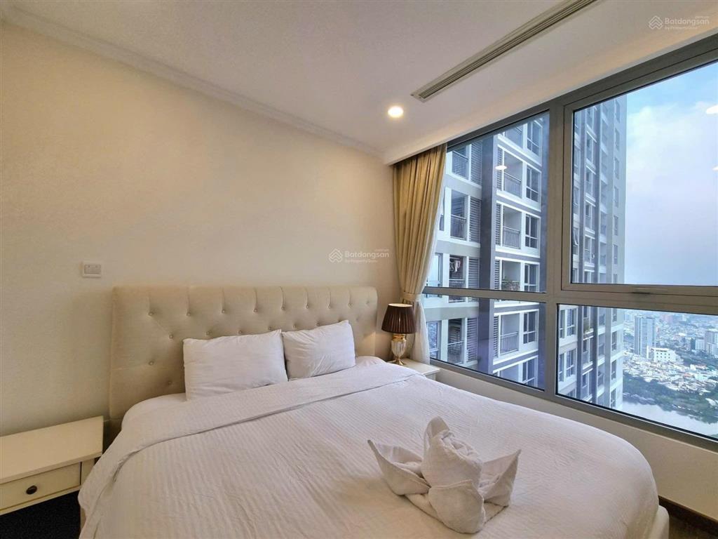 Chính chủ gửi bán lp  09 (76m2) sổ hồng cầm tay khai thác airbnb ngay