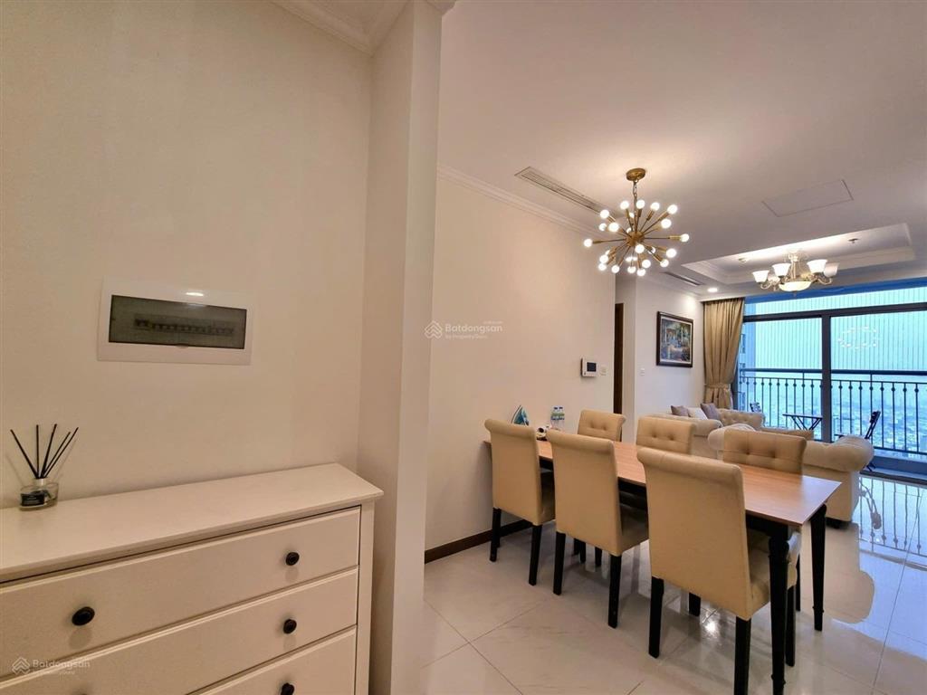 Chính chủ gửi bán lp  09 (76m2) sổ hồng cầm tay khai thác airbnb ngay