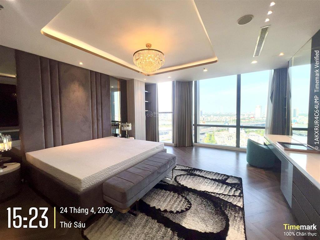 Cho thuê sky lm81 giá 150tr, 260m2, có hồ bơi, sân vườn, view cầu sài gòn, sông