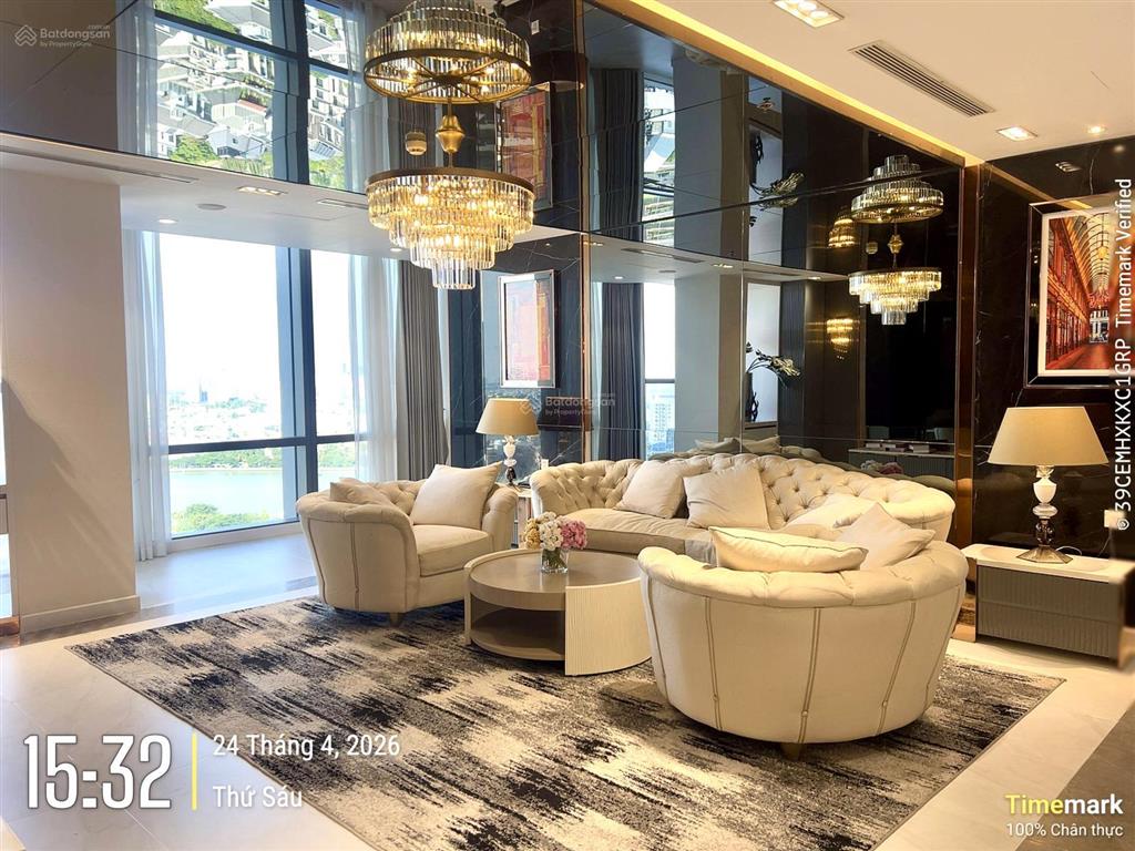 Cho thuê sky lm81 giá 150tr, 260m2, có hồ bơi, sân vườn, view cầu sài gòn, sông