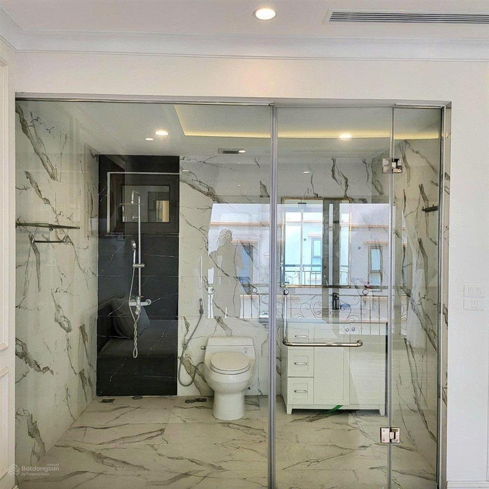 Cho thuê căn hộ 3pn trần duy hưng full nội thất cao cấp giá tốt 18,5tr