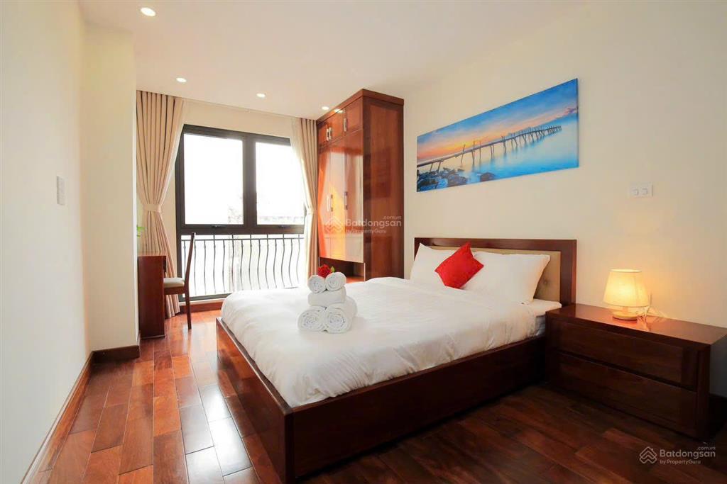 Cho thuê căn hộ phố kim mã 1k1n 60m2 9tr5 sẵn nội thất cao cấp bồn tắm giặt sấy riêng