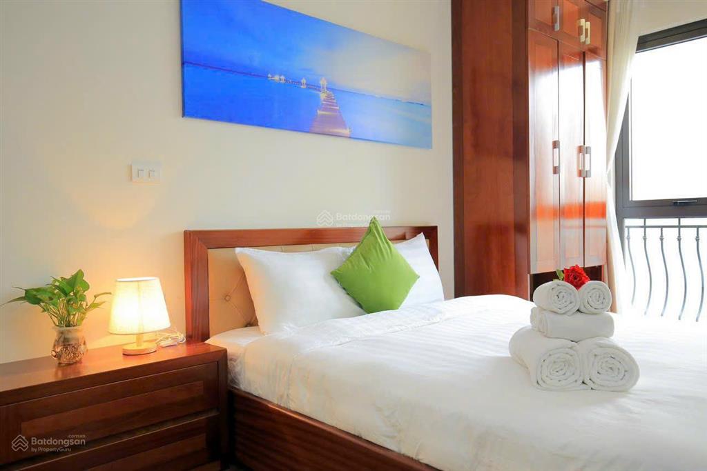 Cho thuê căn hộ phố kim mã 1k1n 60m2 9tr5 sẵn nội thất cao cấp bồn tắm giặt sấy riêng