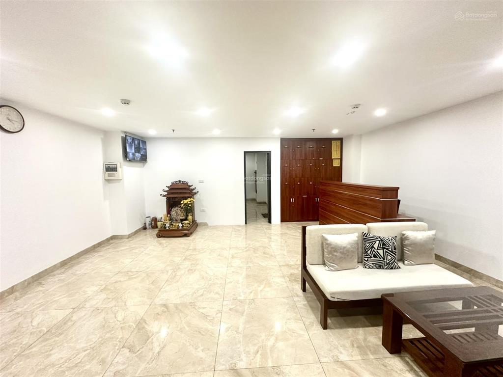 Cho thuê cửa hàng tại đào tấn, đội cấn, quận ba đình, 13 triệu, 40 m2, chính chủ, view đẹp